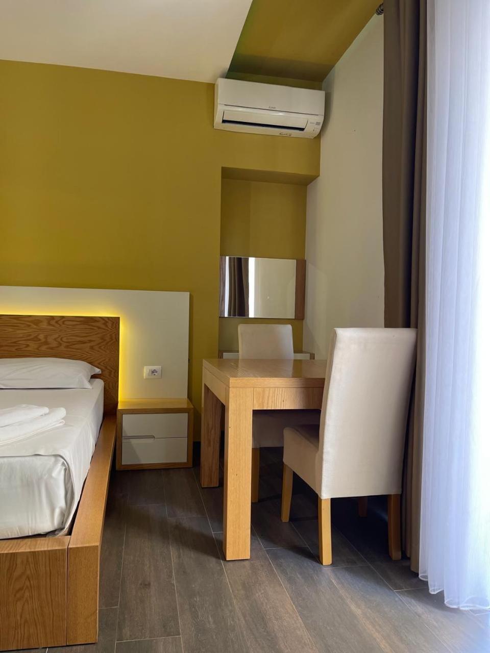 Sunrise Luxury Apartments Sarande Luaran gambar