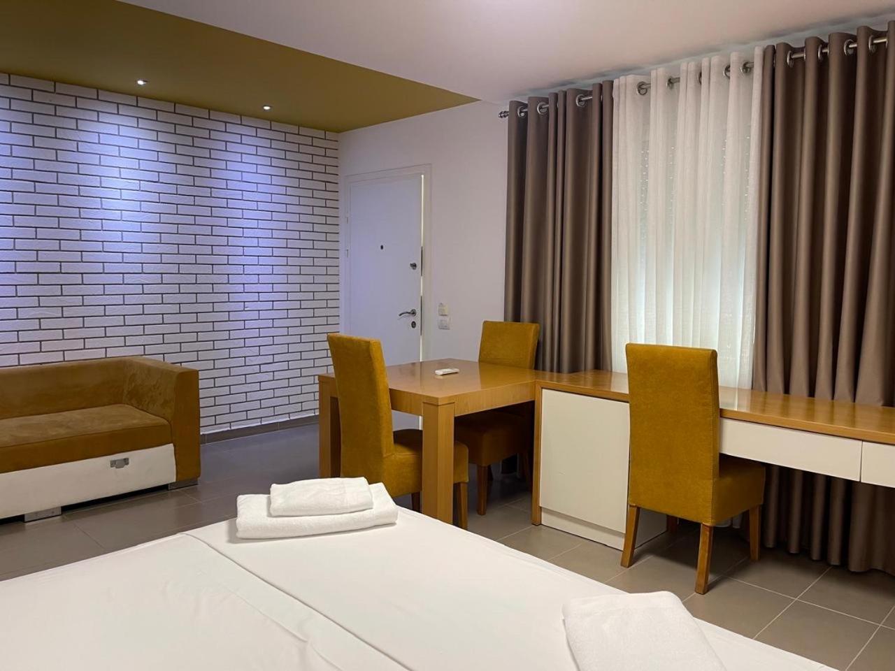 Sunrise Luxury Apartments Sarande Luaran gambar